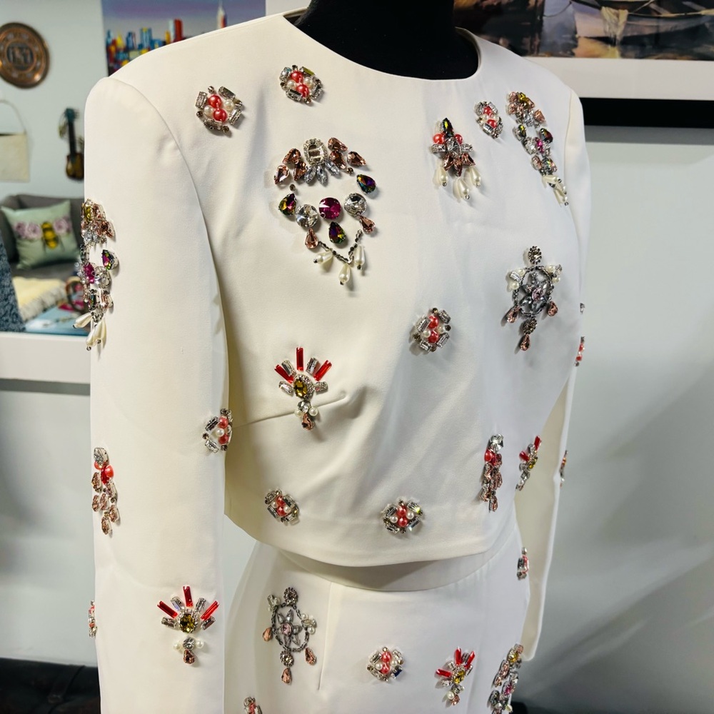 NWT❤️ Amirah White Crystal Embellished Set-Sz M (10-12) - Picture 5 of 8